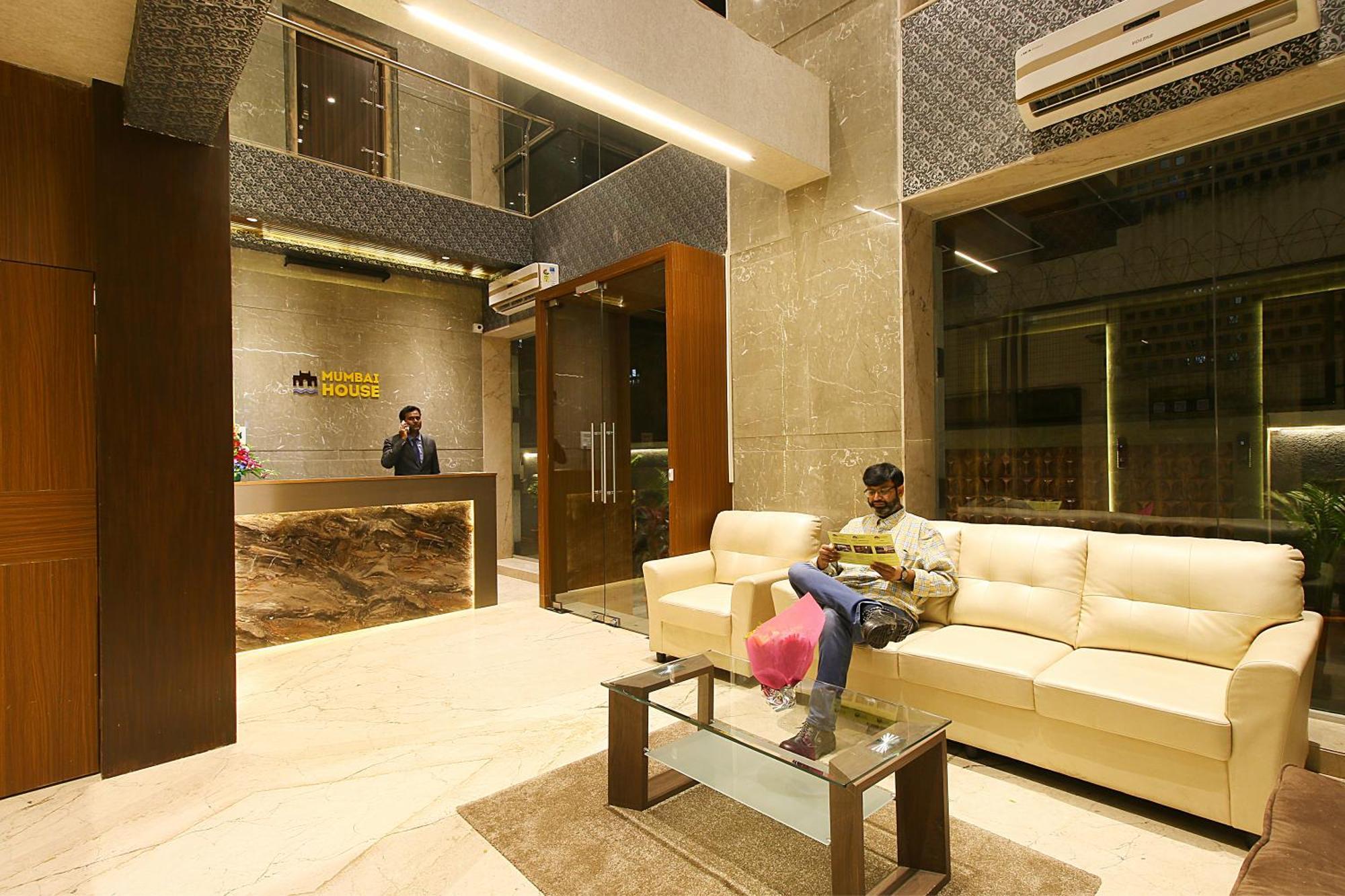 Mumbai House Luxury Apartments Santacruz East, Mumbai Kültér fotó