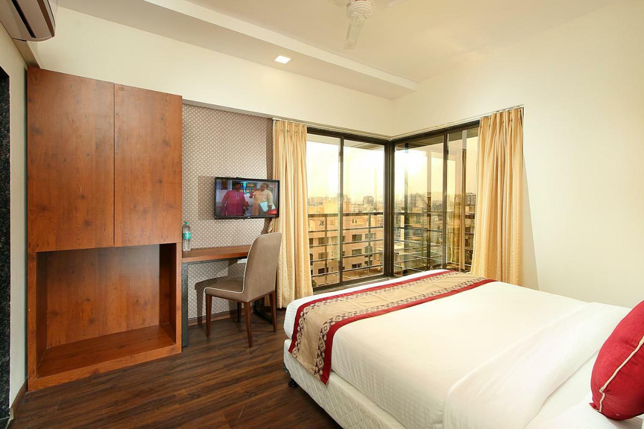 Mumbai House Luxury Apartments Santacruz East, Mumbai Kültér fotó